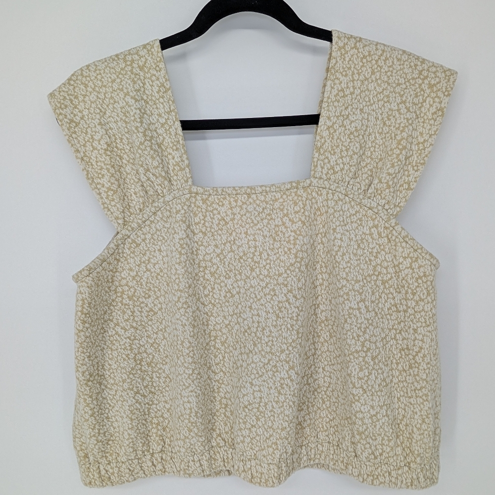 Madewell Micro Leopard Textured Button-Front Crop Top | L | Summer Cream Gr En - Picture 5 of 9